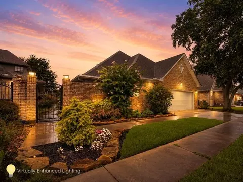 4415 Country Club Vw, Baytown, TX 77521
