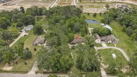 6 Davidson Ln # B, Huffman, TX 77336