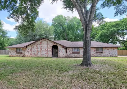 24802 Lori Ln, Magnolia, TX 77355