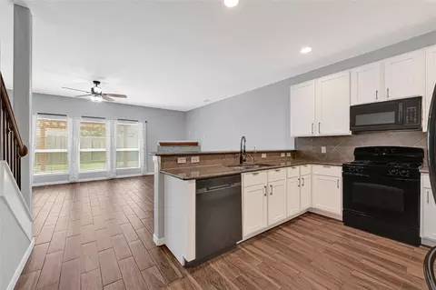 Kitchen - 29467 Iris Bloom Ct, Spring, TX 77386 photo 1 of 4