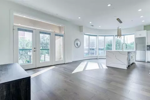 300 St Joseph Pkwy #112, Houston, TX 77002