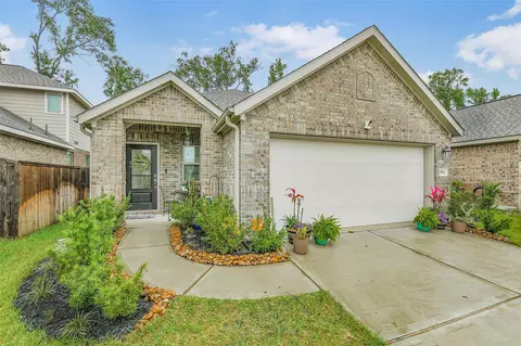 19384 Villa Mesa Dr, New Caney, TX 77357