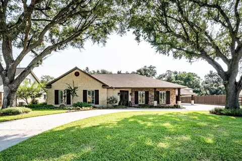 2613 Luella Ave, Deer Park, TX 77536