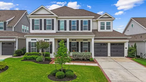 2221 Salt Grass Trl, Conroe, TX 77384