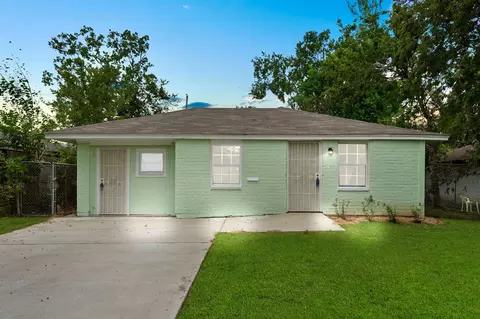 3031 Friar Point Rd, Houston, TX 77051