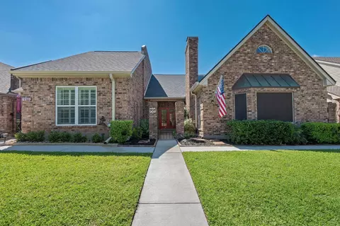 707 Walker St, Bryan, TX 77802