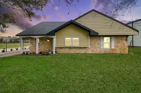 2534 Garden Rd #CR109, Pearland, TX 77581