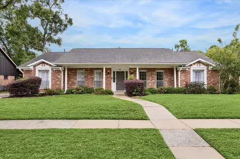 427 Biscayne Blvd, El Lago, TX 77586