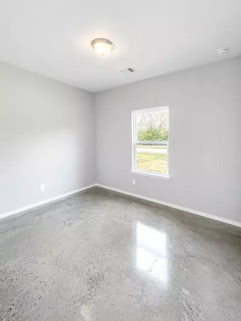 Bedroom - 6 Greenway Dr, Trinity, TX 75862 photo 2 of 5