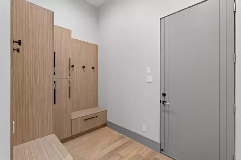 Entry Way - 47 Pronghorn Pl, Spring, TX 77389 photo 3 of 4