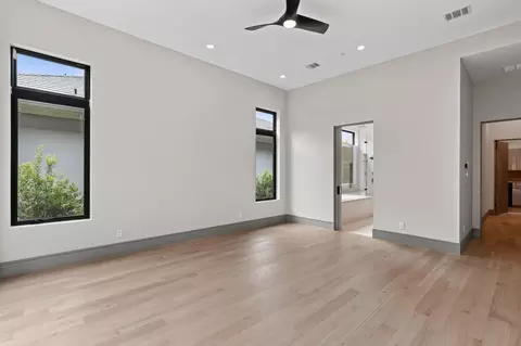 Bedroom - 47 Pronghorn Pl, Spring, TX 77389 photo 1 of 7