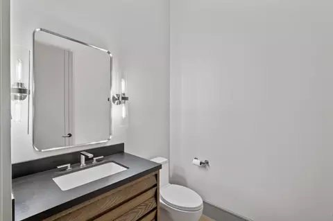 Bath - 47 Pronghorn Pl, Spring, TX 77389 photo 5 of 7