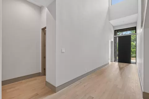 Entry Way - 47 Pronghorn Pl, Spring, TX 77389 photo 2 of 4