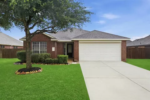 4103 Whitlam Dr, Pearland, TX 77584