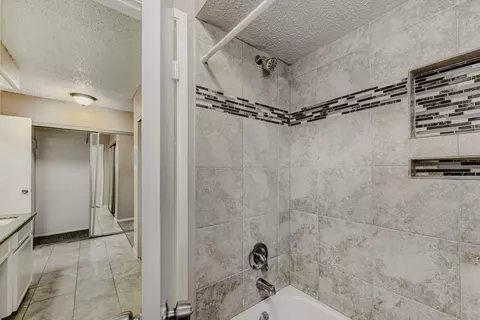 Bath - 9727 Orangevale Dr, Spring, TX 77379 photo 4 of 4