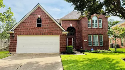3906 Southsand Dr, Pearland, TX 77584
