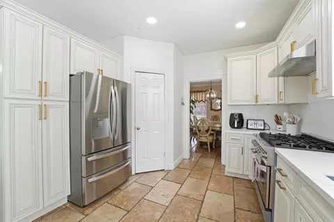 Kitchen - 22846 Red River Dr, Katy, TX 77450 photo 3 of 3