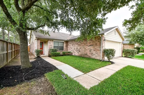 29530 Legends Glen Dr, Spring, TX 77386