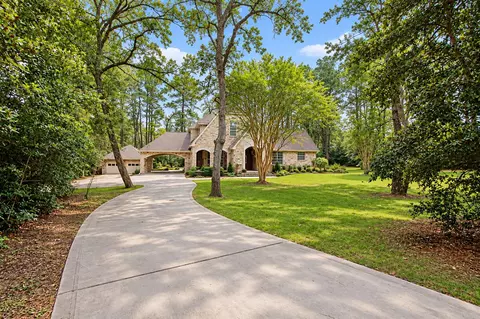 19802 Sapphire Cir, Magnolia, TX 77355