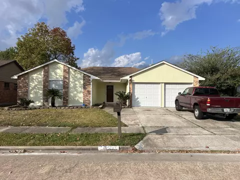 13411 Natasha Ln, Houston, TX 77015
