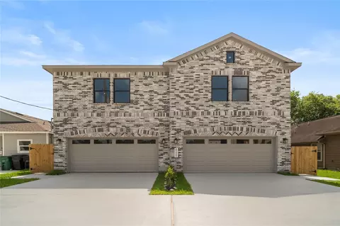8215 Gladstone St, Houston, TX 77051
