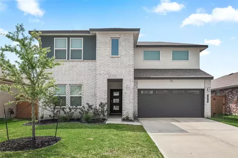 13308 Lago Acero Ln, La Marque, TX 77568