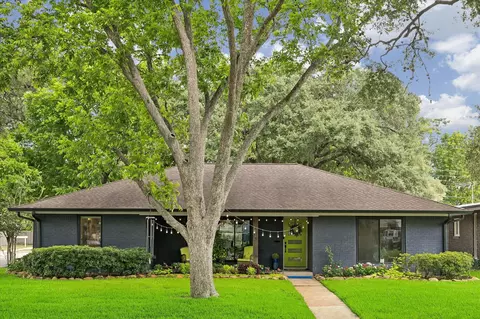 9103 Timberside Dr, Houston, TX 77025