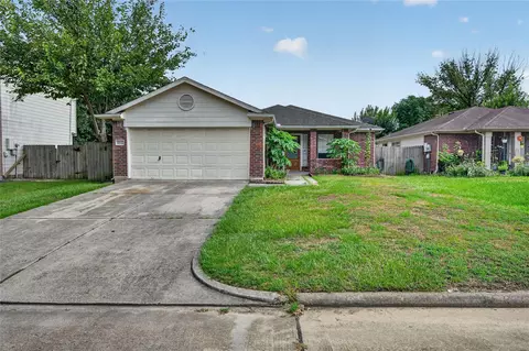 2427 Chalet Rd, Houston, TX 77038