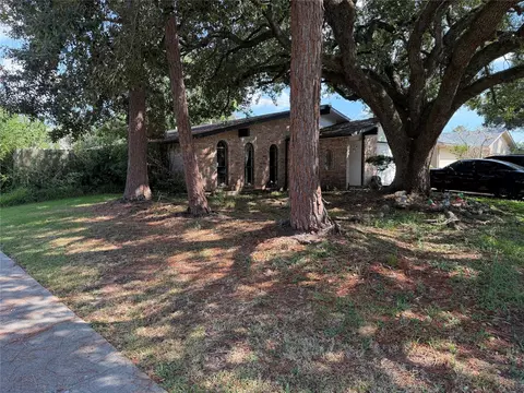 3103 Meadowview Dr, Missouri City, TX 77459