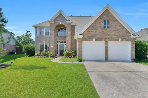 11012 Dogwood Ct, La Porte, TX 77571