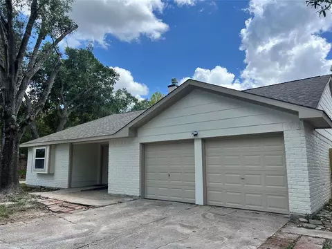 23322 Low Ridge Rd, Spring, TX 77373 photo 1