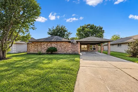 5507 Bertellis Ln, Houston, TX 77091