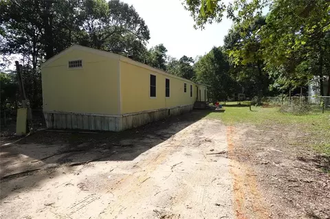 172 Walters St, Livingston, TX 77351