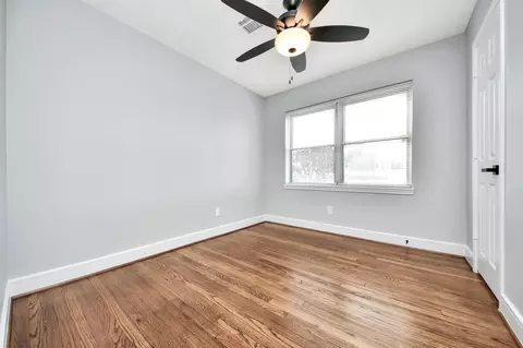 Bedroom - 2212 Raspberry Ln, Pasadena, TX 77502 photo 1 of 6