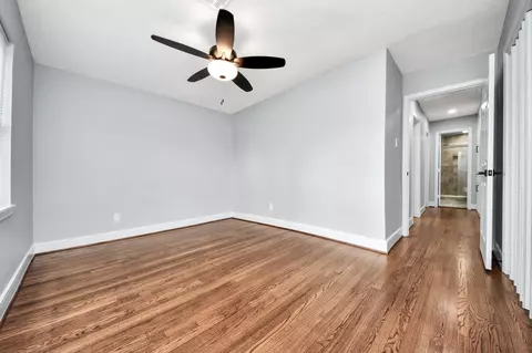 Bedroom - 2212 Raspberry Ln, Pasadena, TX 77502 photo 3 of 6