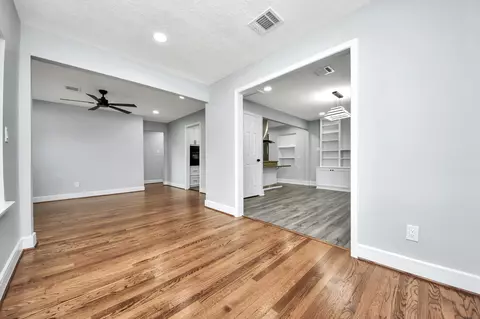 Living - 2212 Raspberry Ln, Pasadena, TX 77502 photo 8 of 8