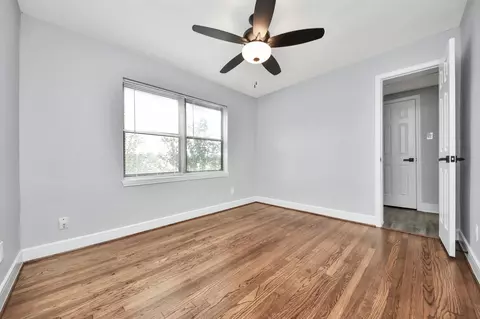 Bedroom - 2212 Raspberry Ln, Pasadena, TX 77502 photo 6 of 6