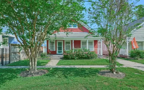 219 W 13th St, Houston, TX 77008
