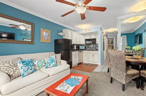 6300 Seawall Blvd #3230, Galveston, TX 77551