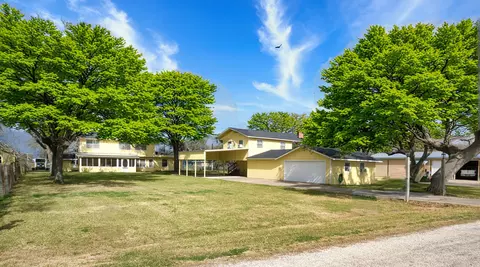 828 County Road 206, Sargent, TX 77414