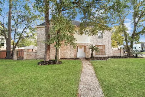 3919 Fernglade Dr, Houston, TX 77068