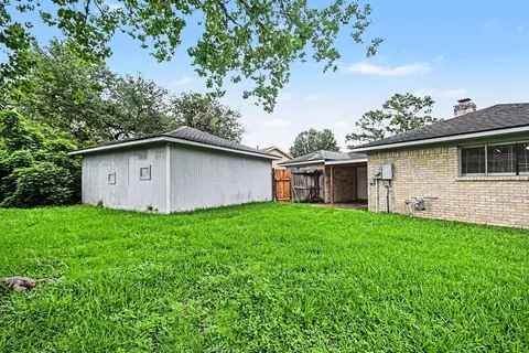 Exterior - 4306 Oneida St, Pasadena, TX 77504 photo 6 of 7