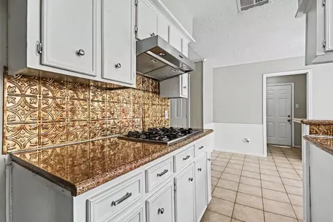 Kitchen - 4306 Oneida St, Pasadena, TX 77504 photo 1 of 3