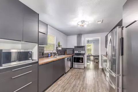 2511 River Rdg, Conroe, TX 77385