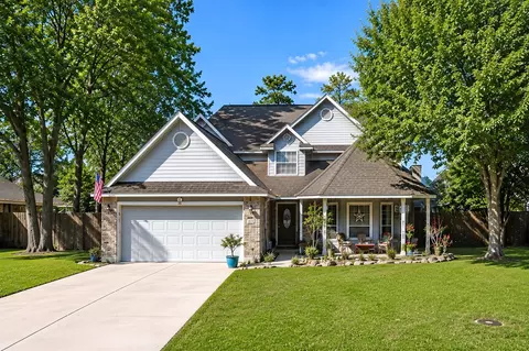 8715 Pines Place Dr, Humble, TX 77346