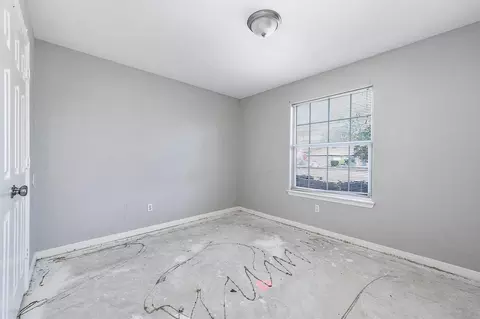 Other - 220 Kellyn Ct, Conroe, TX 77306 photo 8 of 11