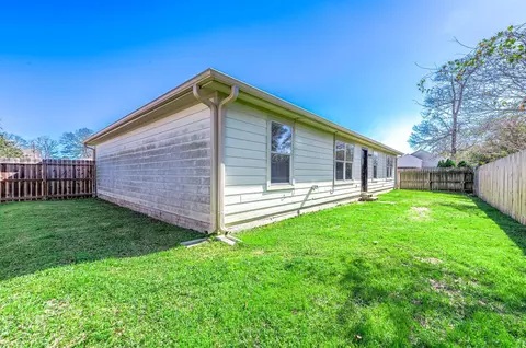 Exterior - 220 Kellyn Ct, Conroe, TX 77306 photo 3 of 6
