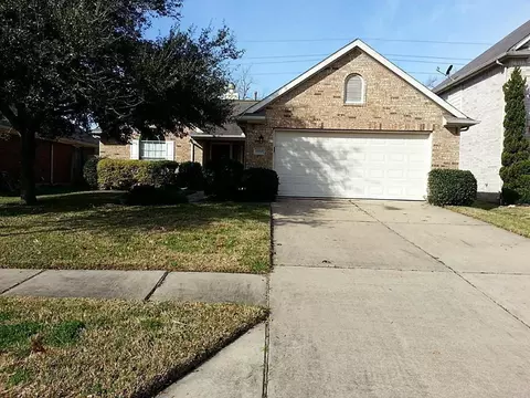 12918 Stratford Mill Ln, Sugar Land, TX 77498