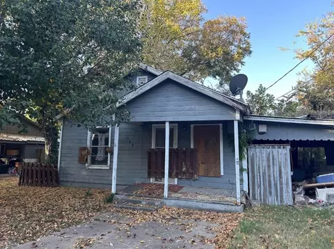 1426 S Austin St, Sherman, TX 75090