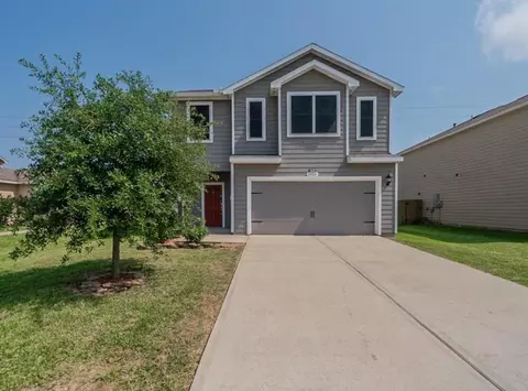 5926 Golden Cove Rd, Cove, TX 77523